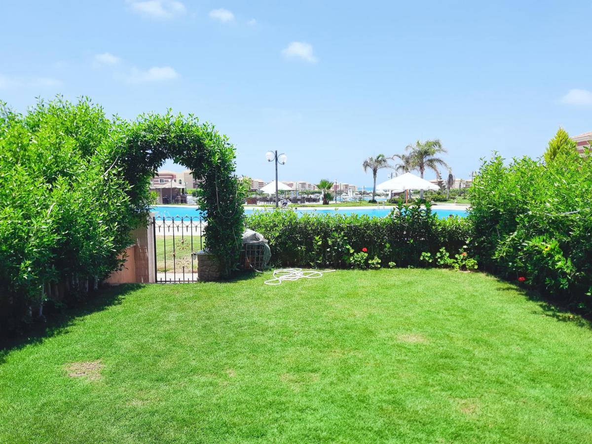 Villa Rosana Resort الساحل الشمالى Dawwar al Hajj Ahmad Exteriör bild
