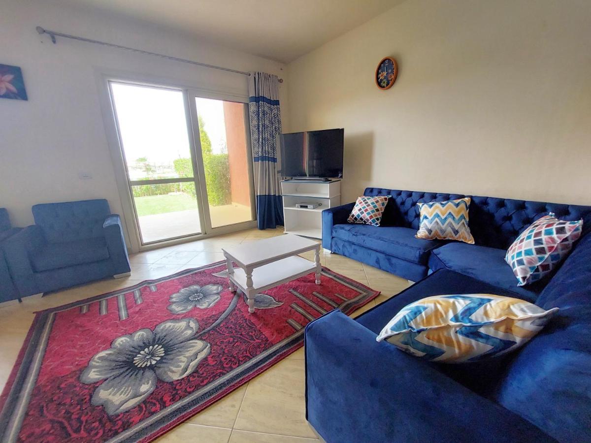 Villa Rosana Resort الساحل الشمالى Dawwar al Hajj Ahmad Exteriör bild