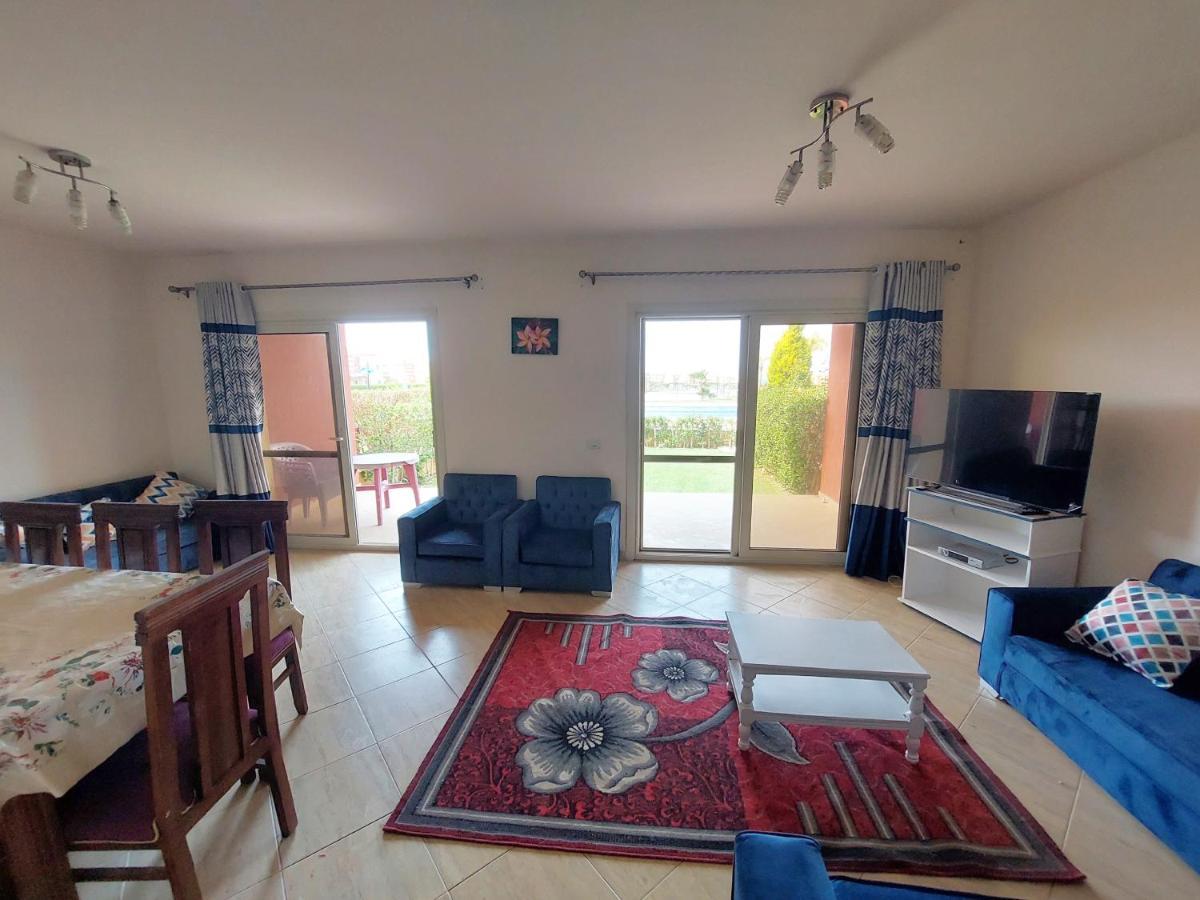 Villa Rosana Resort الساحل الشمالى Dawwar al Hajj Ahmad Exteriör bild
