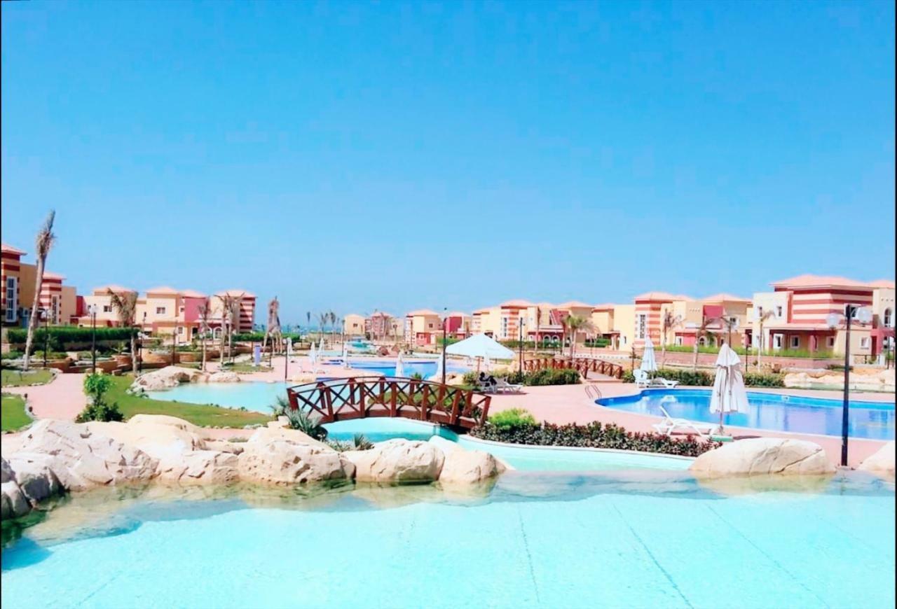 Villa Rosana Resort الساحل الشمالى Dawwar al Hajj Ahmad Exteriör bild