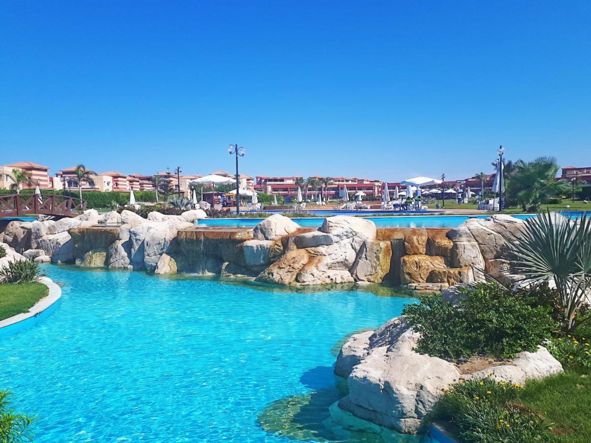 Villa Rosana Resort الساحل الشمالى Dawwar al Hajj Ahmad Exteriör bild